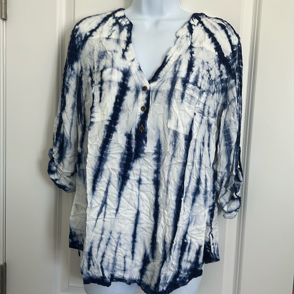 Torrid 3/4 sleeve blouse
